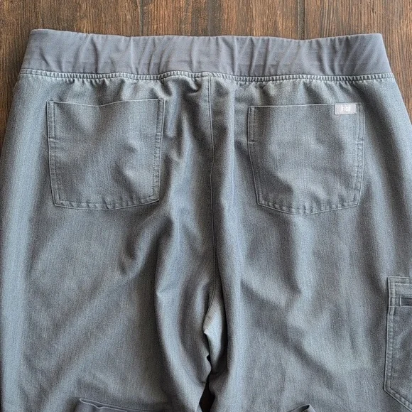 FIGS Kade Cargo Technical Collection Scrub Jogger Pants Gray Teal - Womens XXL - Picture 7 of 7